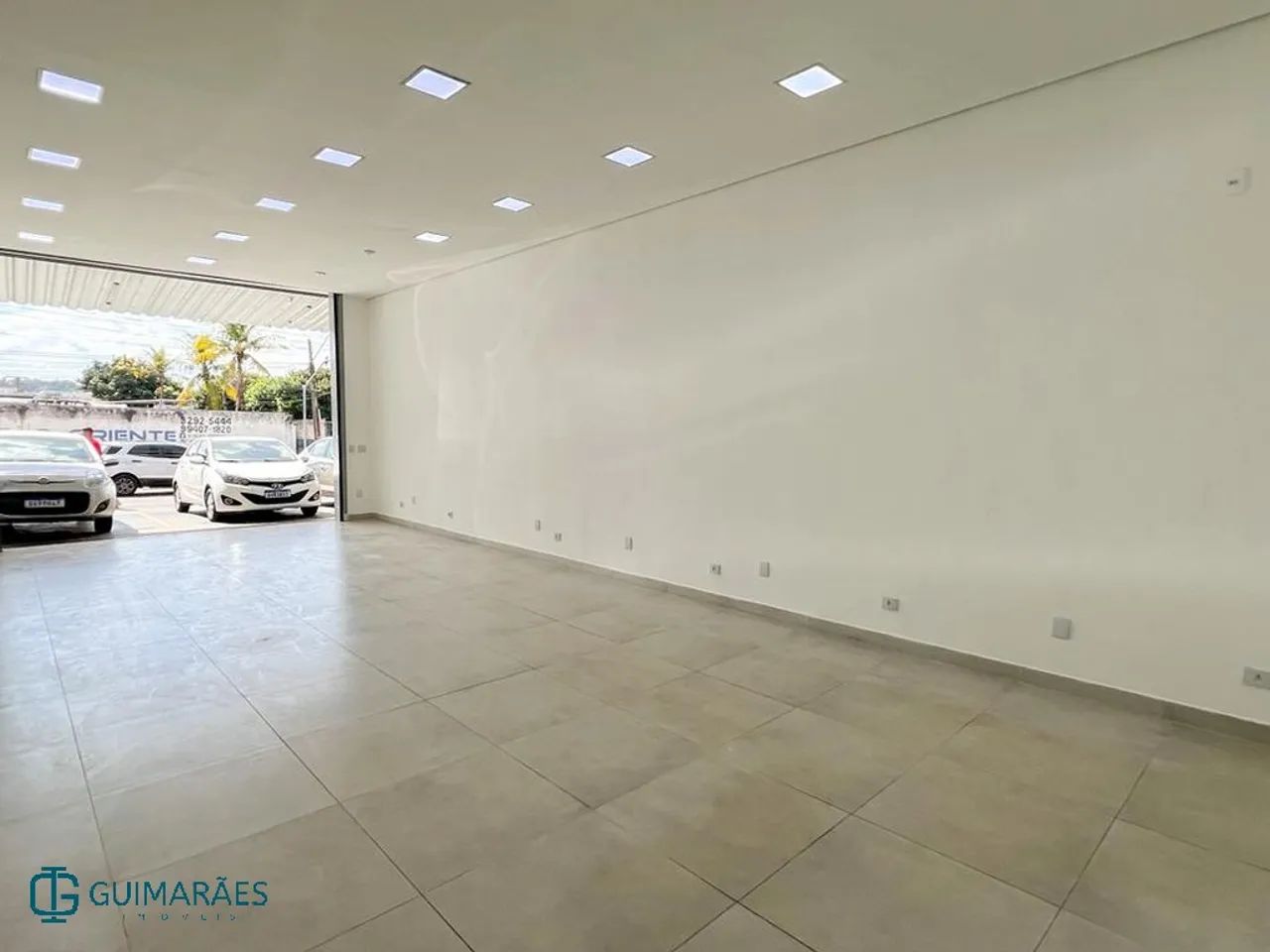Sala Comercial de Aproximadamente 100m² na Avenida do Contorno  Edifício Moreira - Foto 3