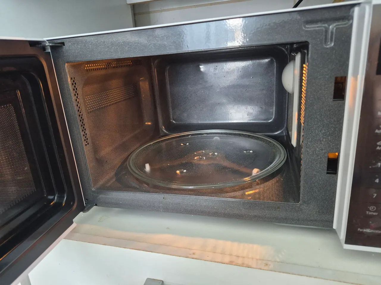 Micro-ondas 21l branco espelhado - Foto 3