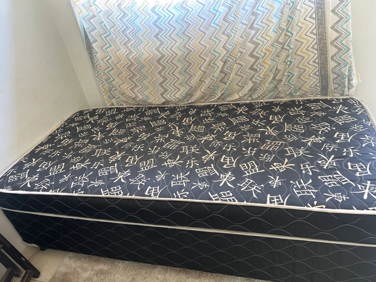 Cama de solteiro 