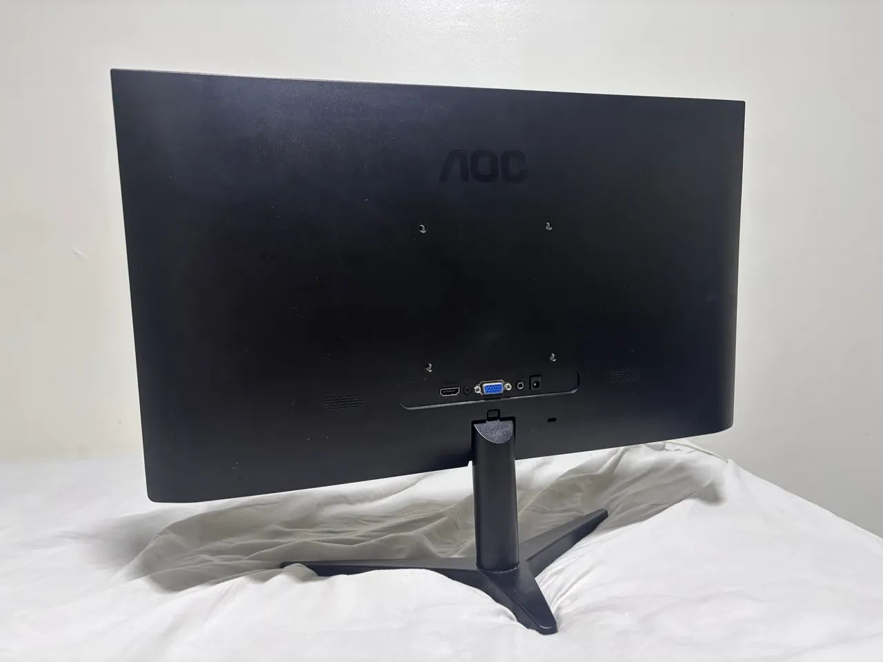 Monitor AOC 23,5? 75Hz Full HD - Excelente Estado - Foto 3