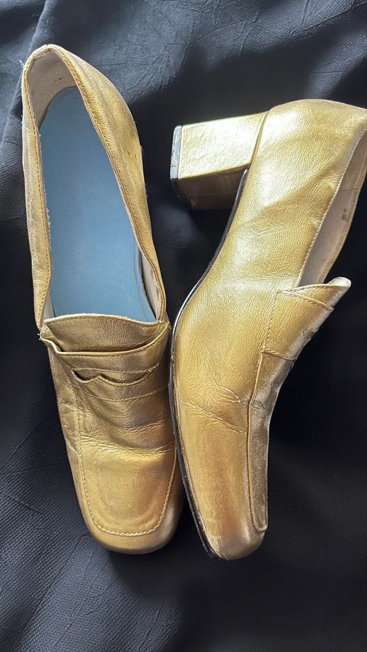 vestido dourado para decidir Custo 980,00. Forma de pagamento a combinar com OLX - Foto 5