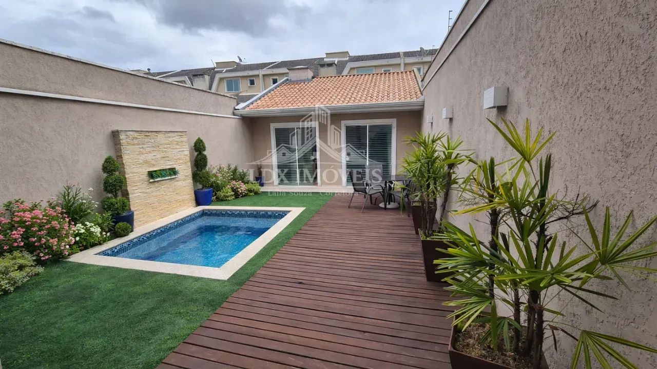 Sobrado com 200m², 5 quartos, Quintal e Edícula Independente