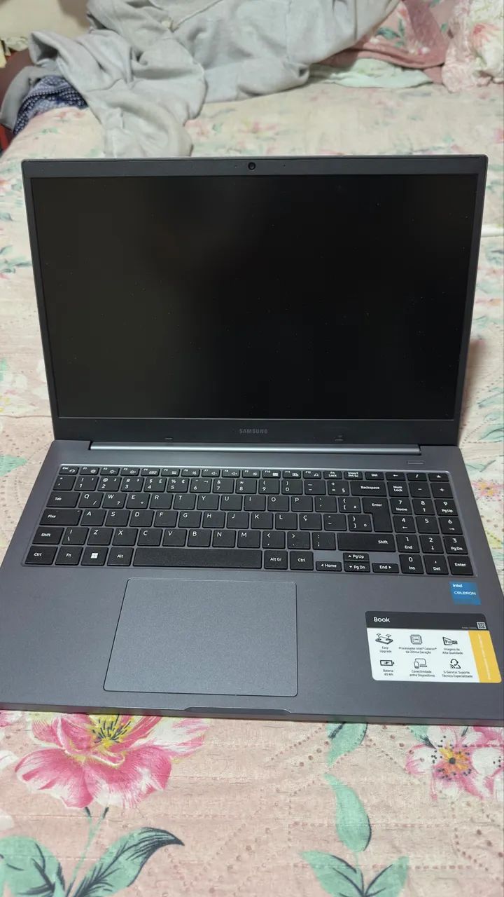 Vendo notebook galaxy book ( leia ) 