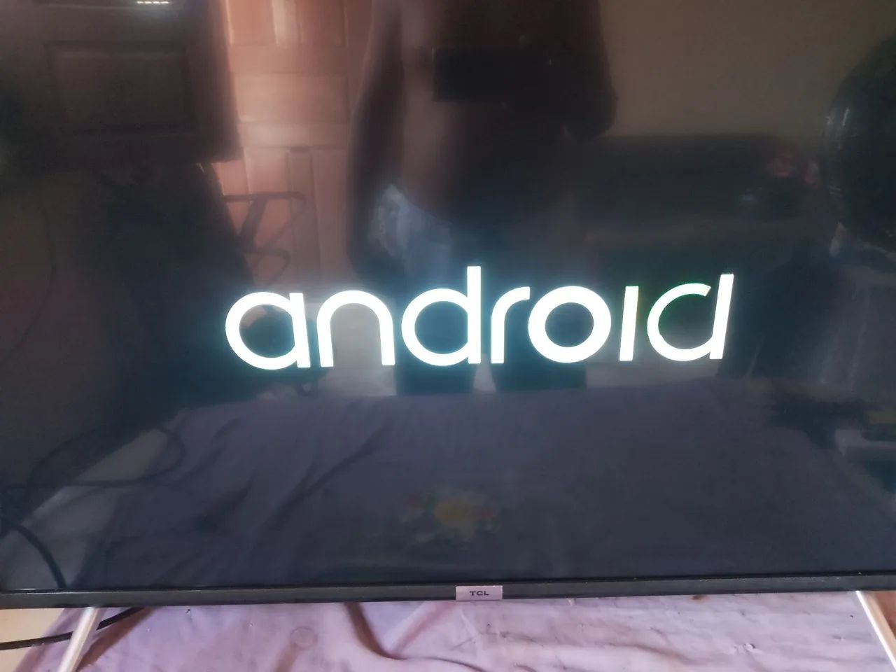 Smart TV TCL 43 polegadas sistema Android  - Foto 2