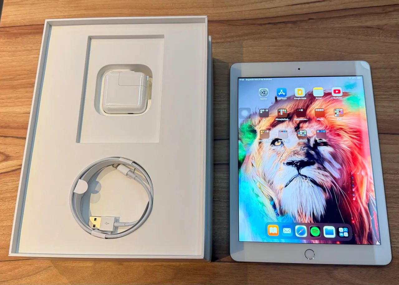 iPad 6th Generation 32gb Wi-Fi Silver - Foto 2