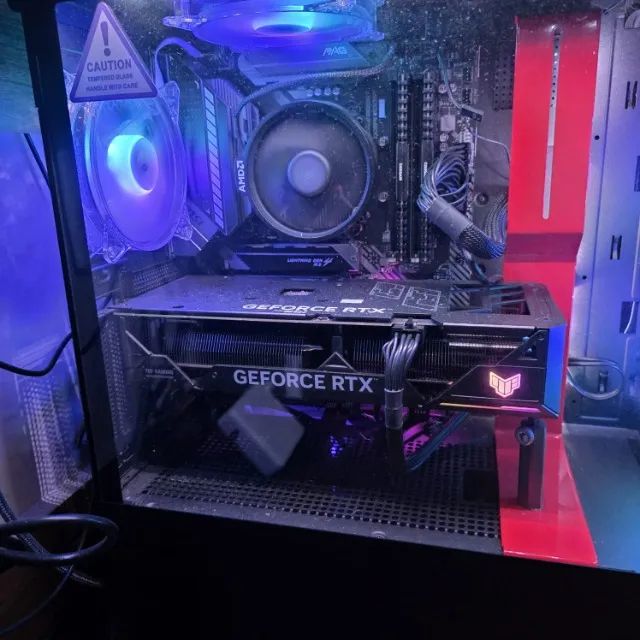 PC Gamer - Ryzen 7 5800X + RTX 4060 Ti 8GB + 32GB RAM