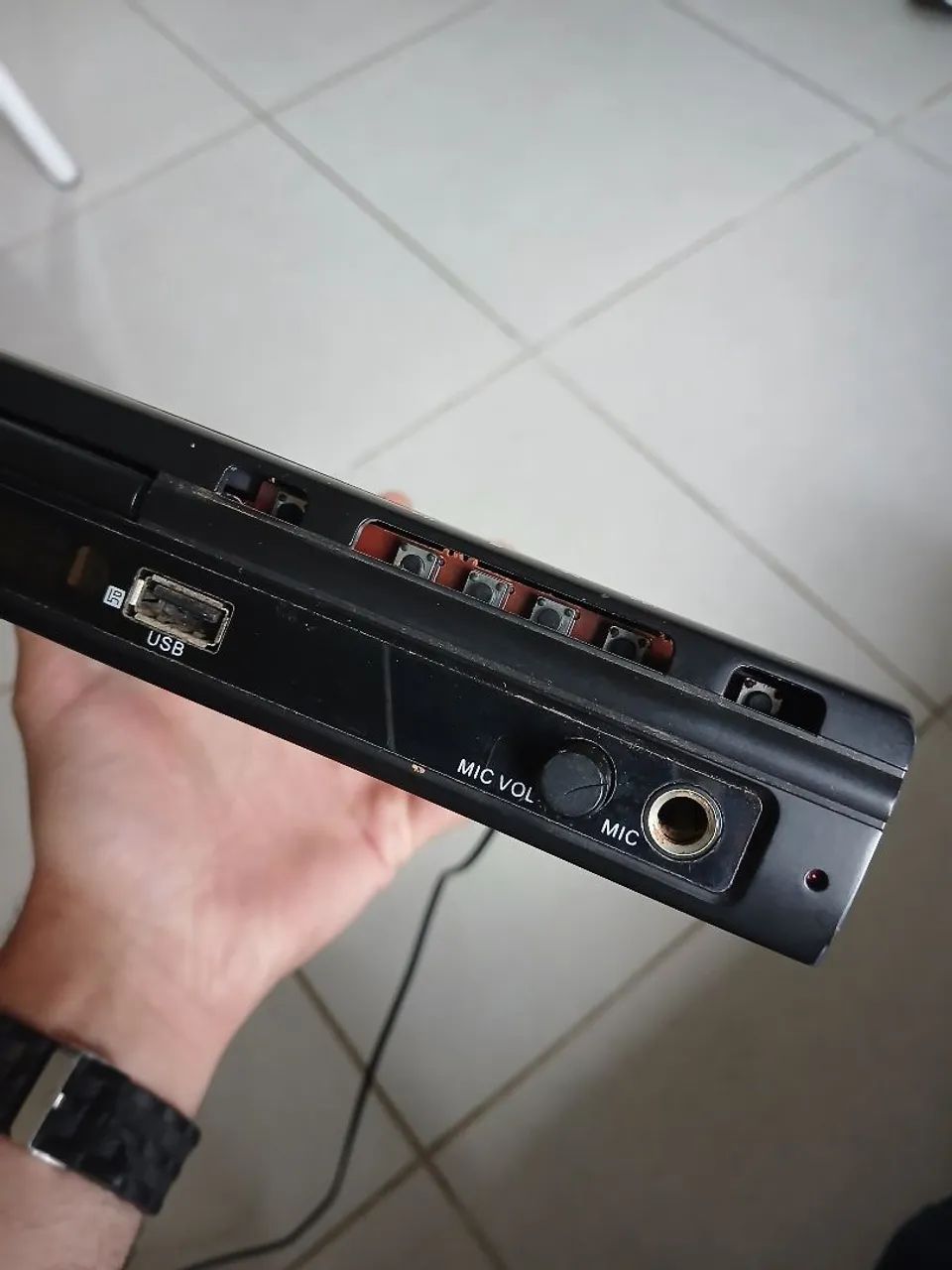 Aparelho DVD CCE Dolby Digital USB Microfone Funcionando - Inclui Cabo AV - Foto 2