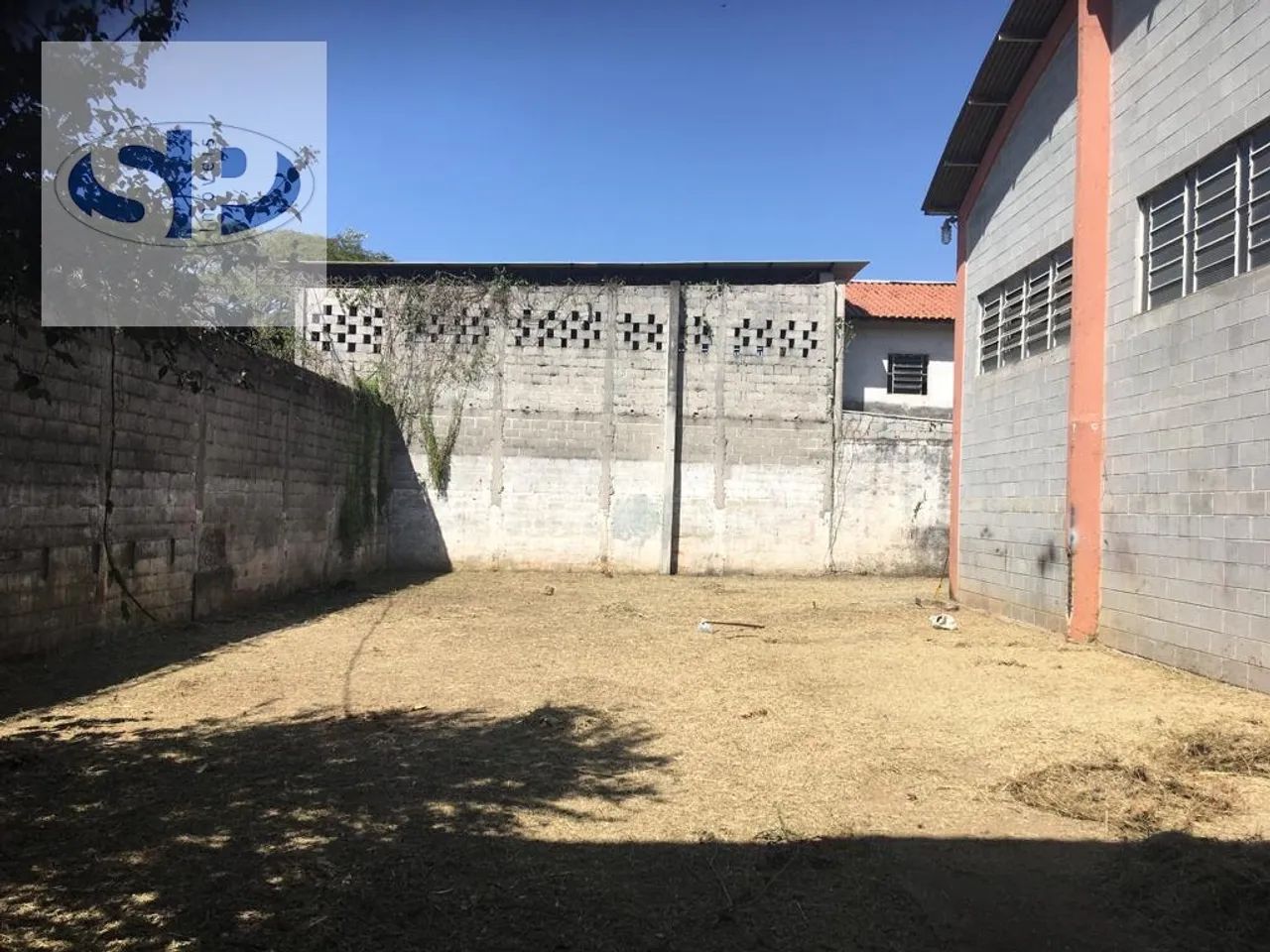 Compre Galpão em Jacareí por R$ 2.350.000 - Foto 5