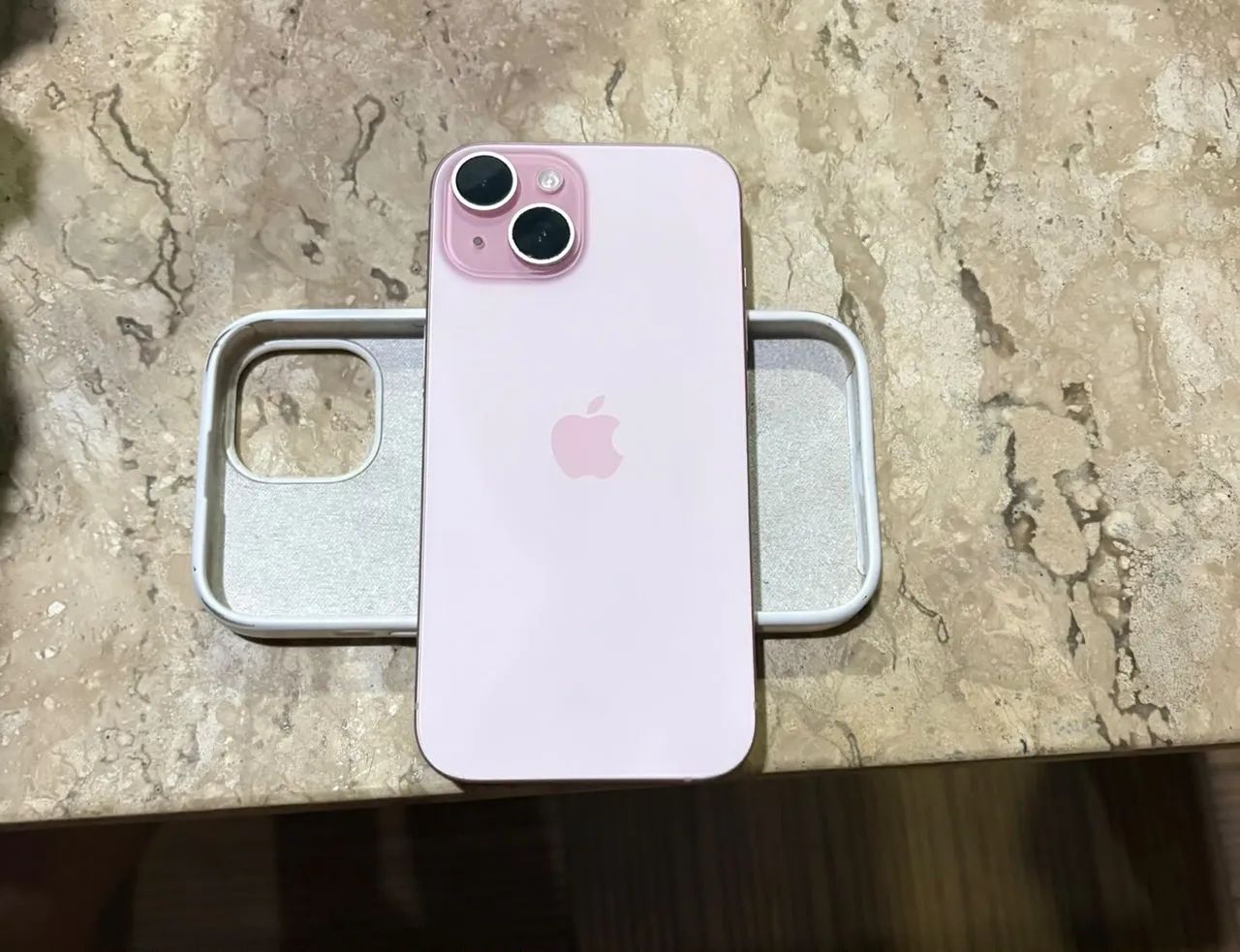 iPhone 15