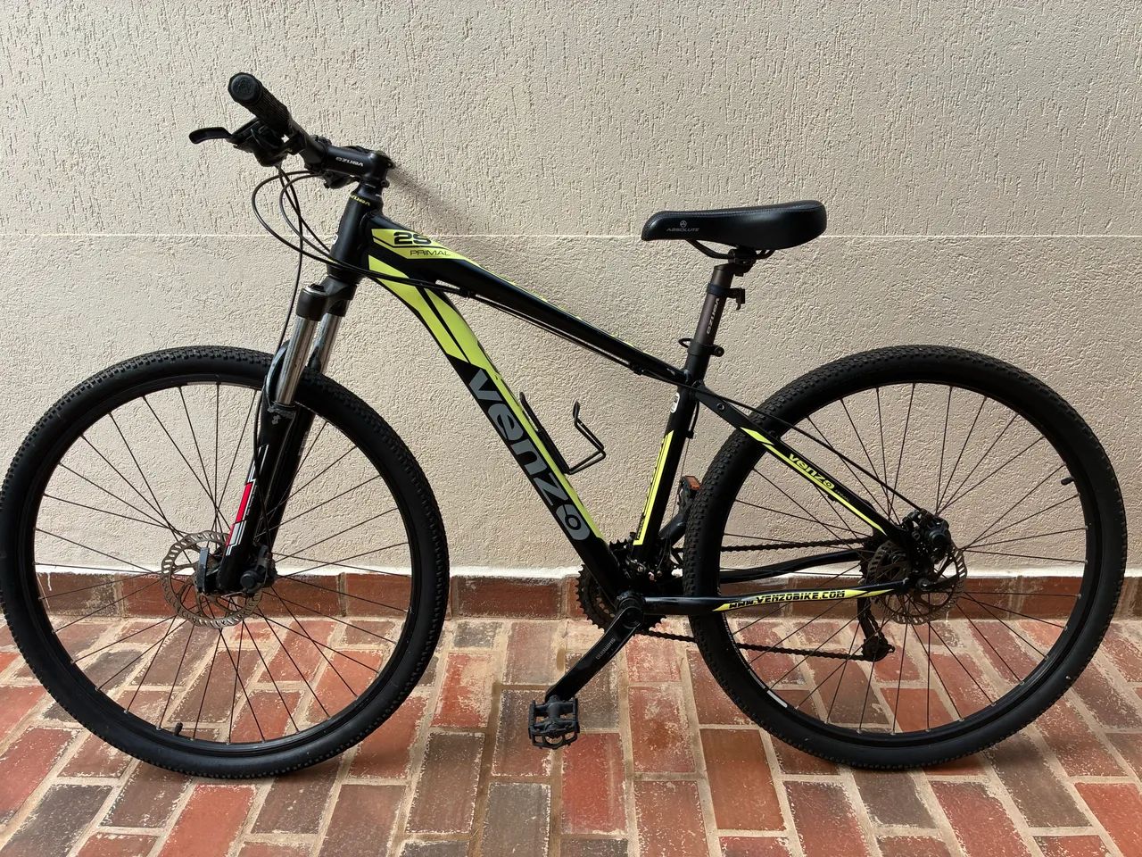 Bicicleta Aro 29 VENZO R$ 700,00