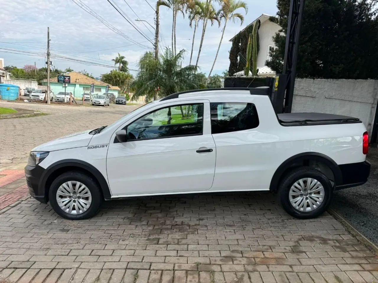 Volkswagen Saveiro Robust 1.6 Total Flex 16V CD 2021 - Foto 4