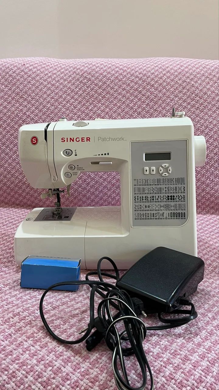 Máquina de Costura Singer Patcwork Usada