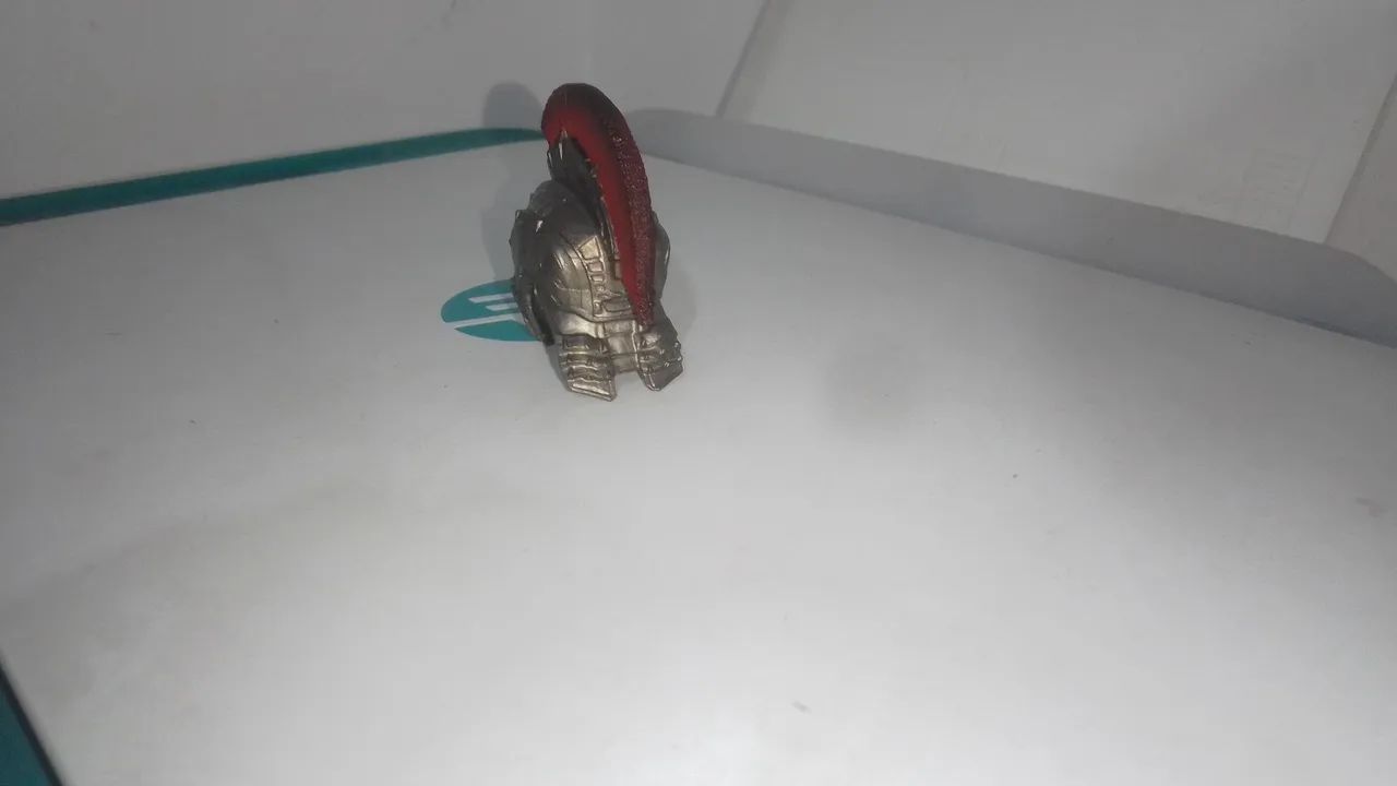 Acessório Elmo Hulk Gladiador Marvel legends! - Foto 3