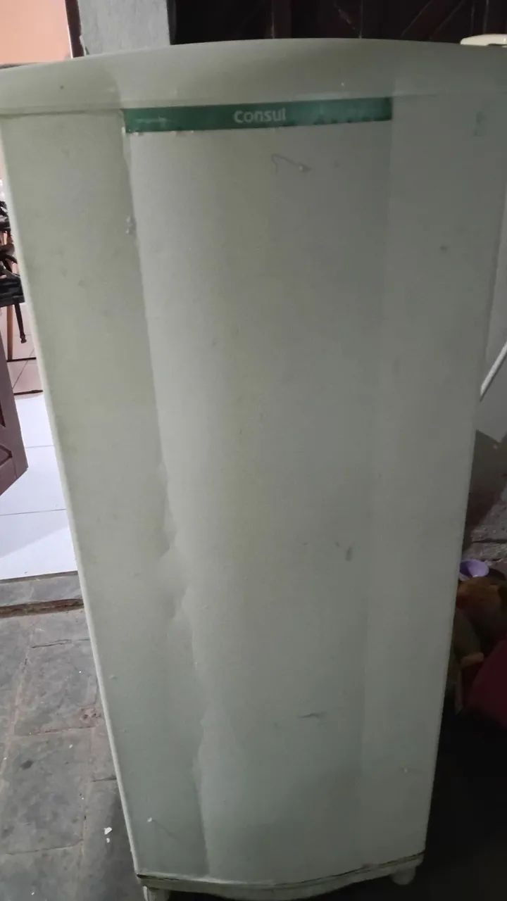Geladeira Degelo Consul funcionando normalmente 