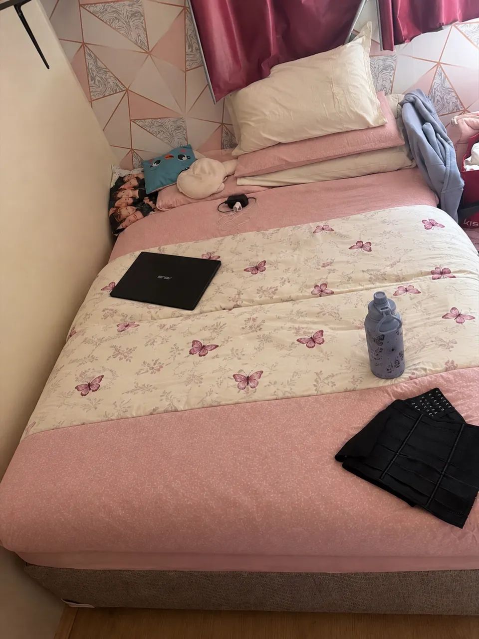 Cama box casal + colchão 