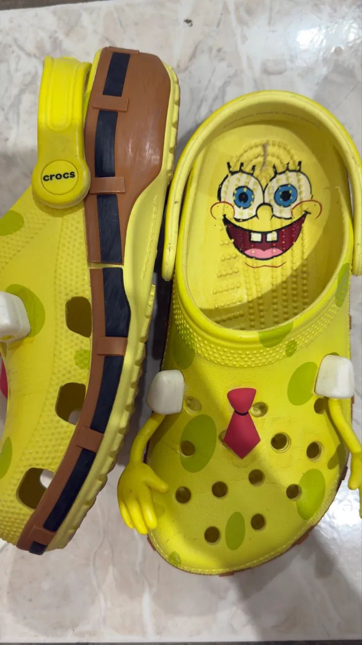 Crocs Bob Esponja Original - Edição Especial - Foto 4