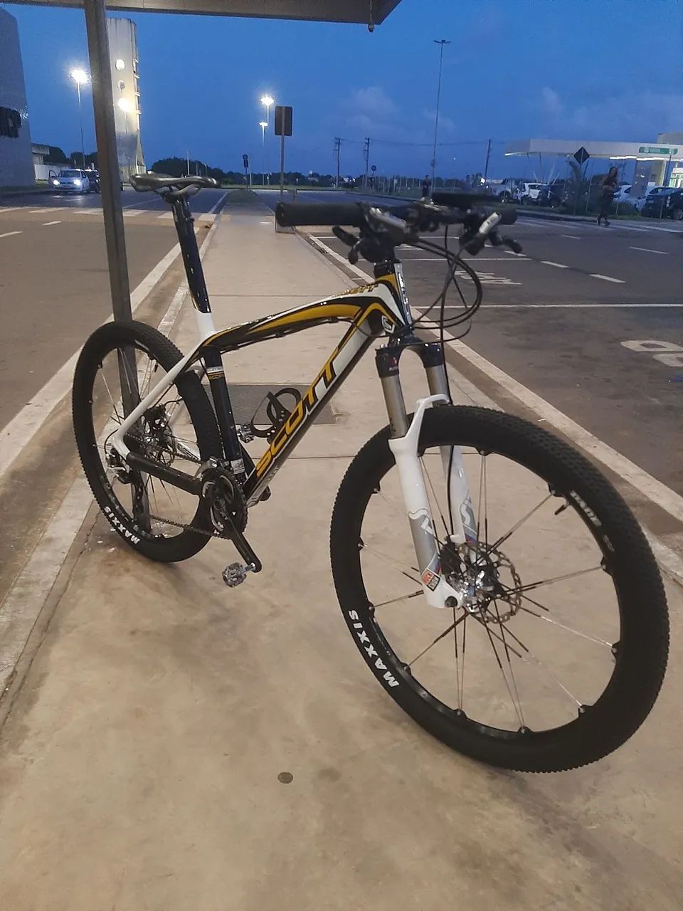 BICICLETA SCOTT SCALE RC ARO 26 (M) - Foto 2