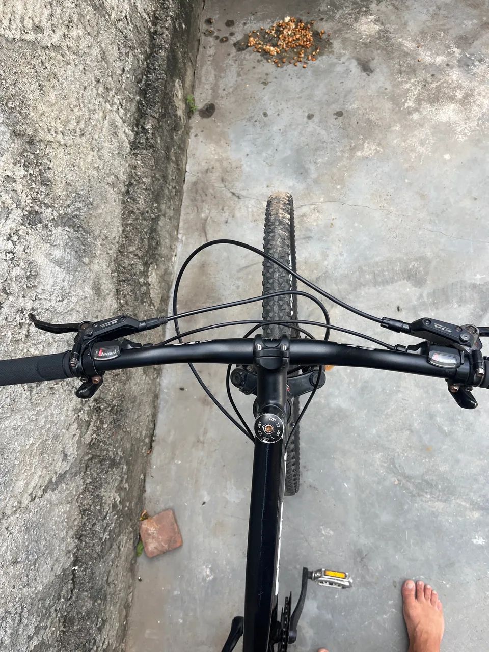 BICICLETA SEMI NOVA  - Foto 4