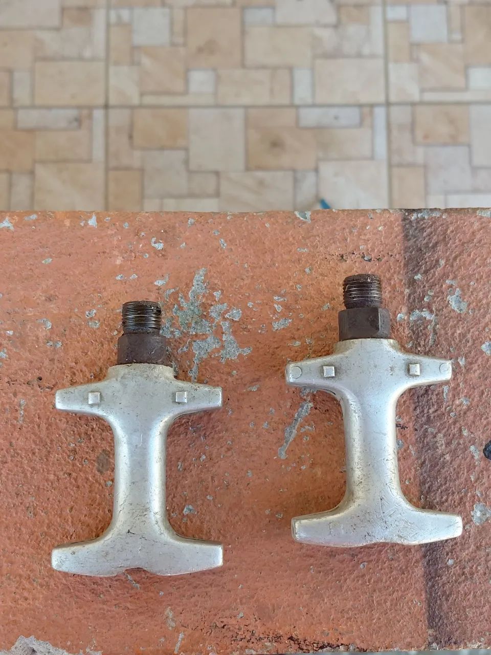Psr de pedal modelo caloi cross