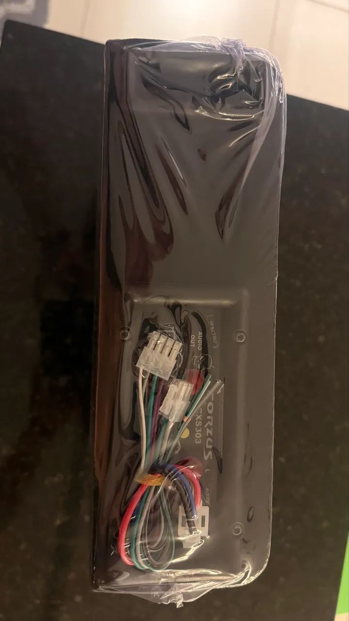 Caixa de som amplificada 