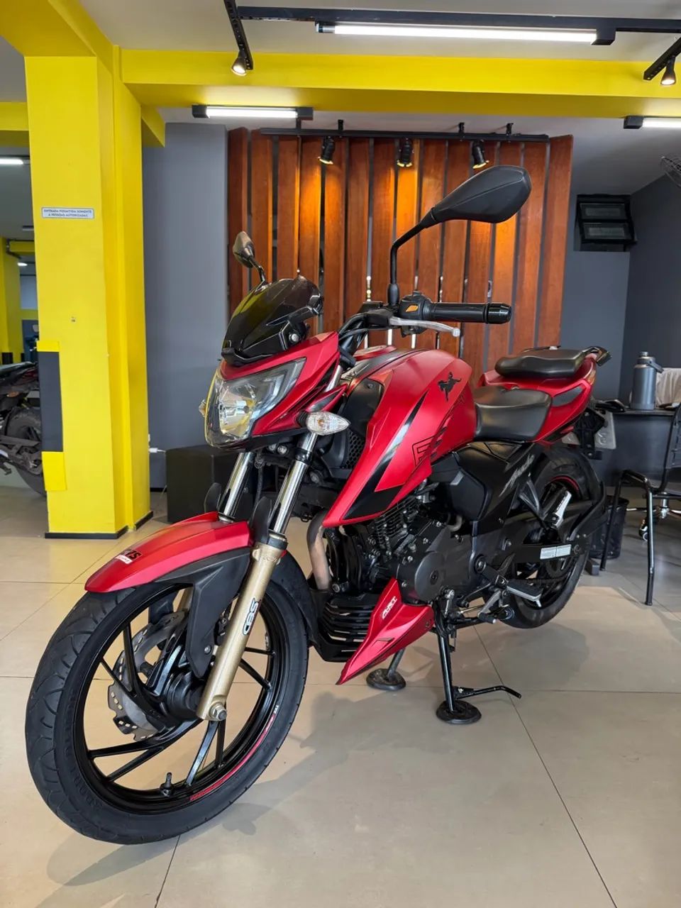 APACHE RTR 200 2021 - REVISADA - Foto 2