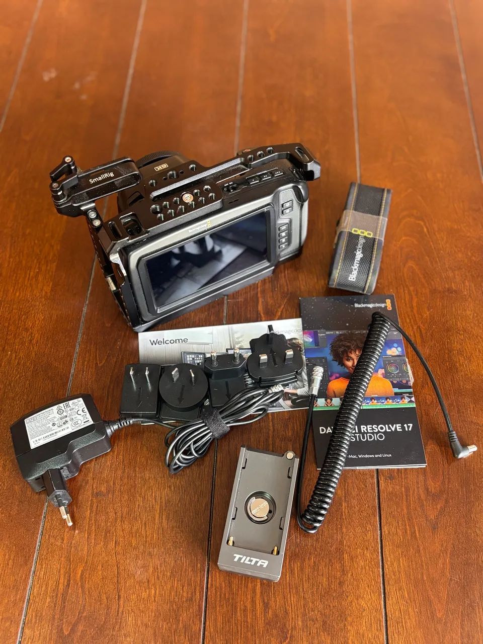 Blackmagic pocket 6K + cage + acessórios  - Foto 2