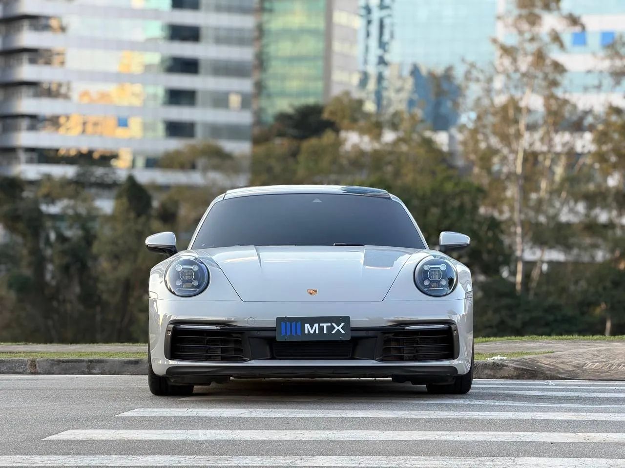 Porsche 911 Carrera Coupe 2022 - Foto 2