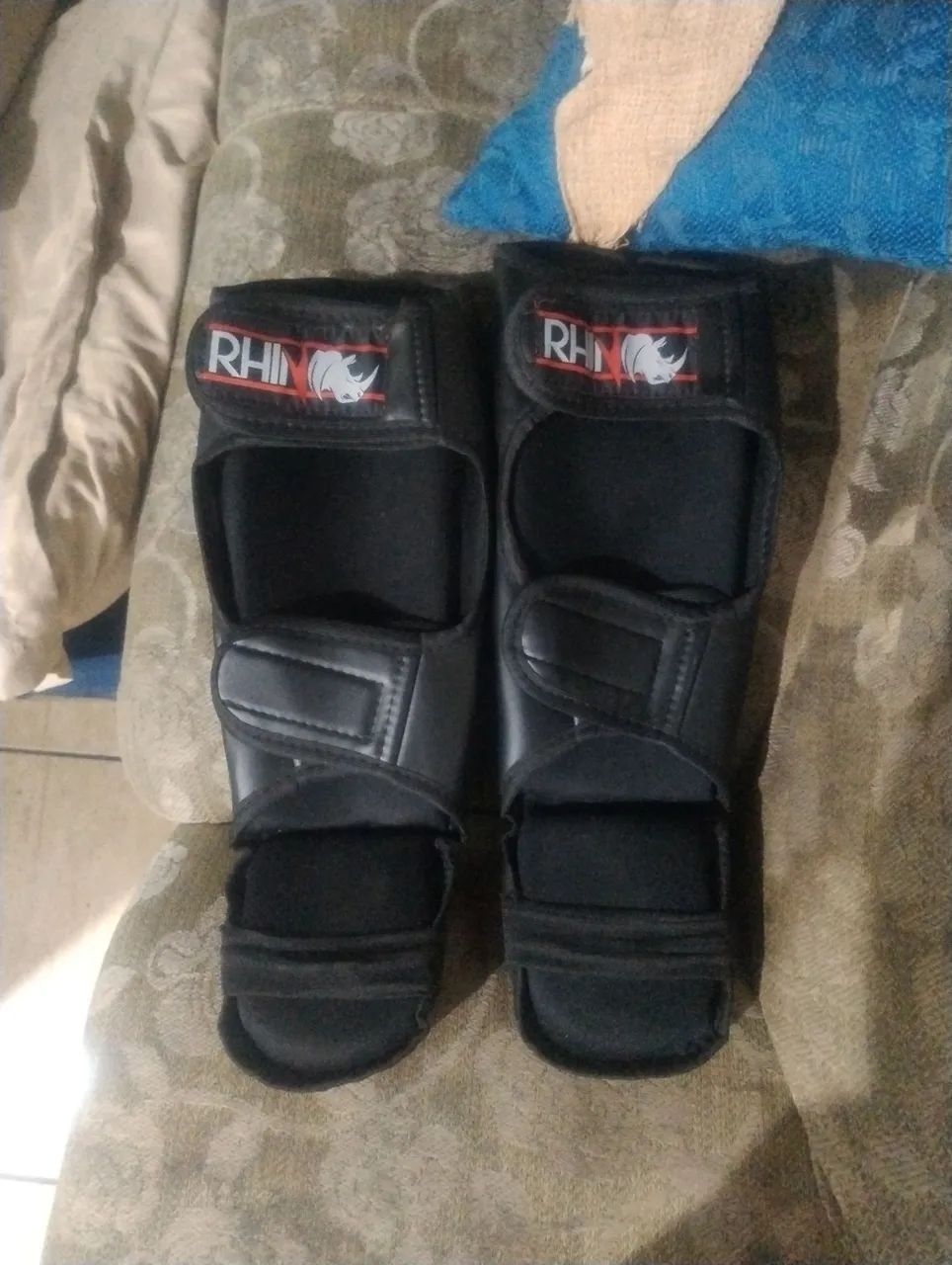 Caneleira e luva de muay Thai - Foto 4