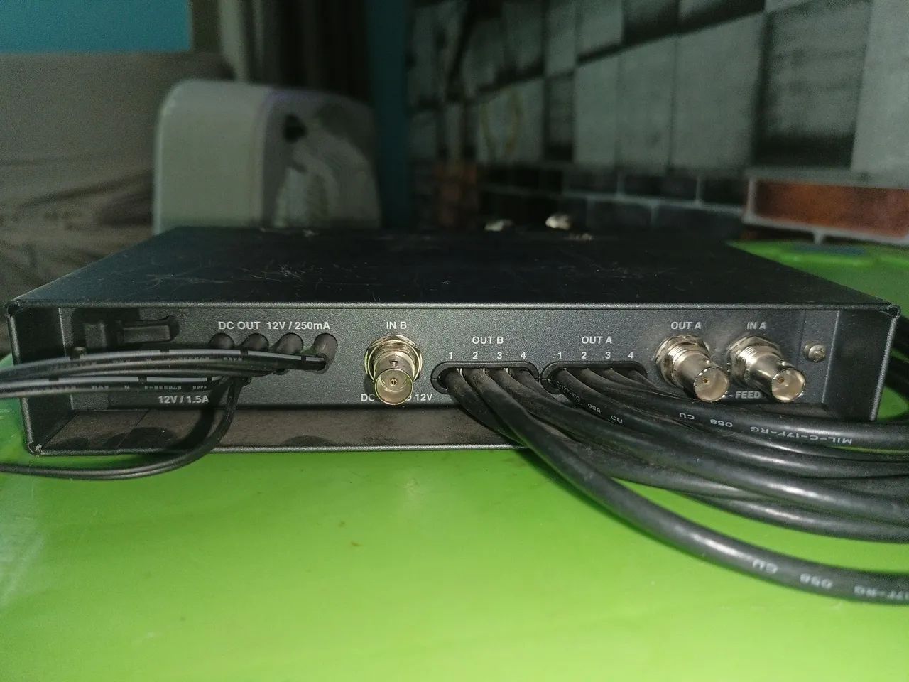 Distribuidor de Antena Sennheiser ASP 1 (Antenna Splitter) - Foto 2