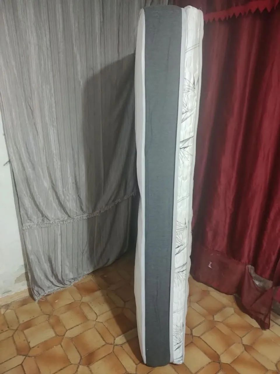 COLCHÃO MOLAS CASAL ÓTIMO ESTADO E QUALIDADE ! ! !  - Foto 2