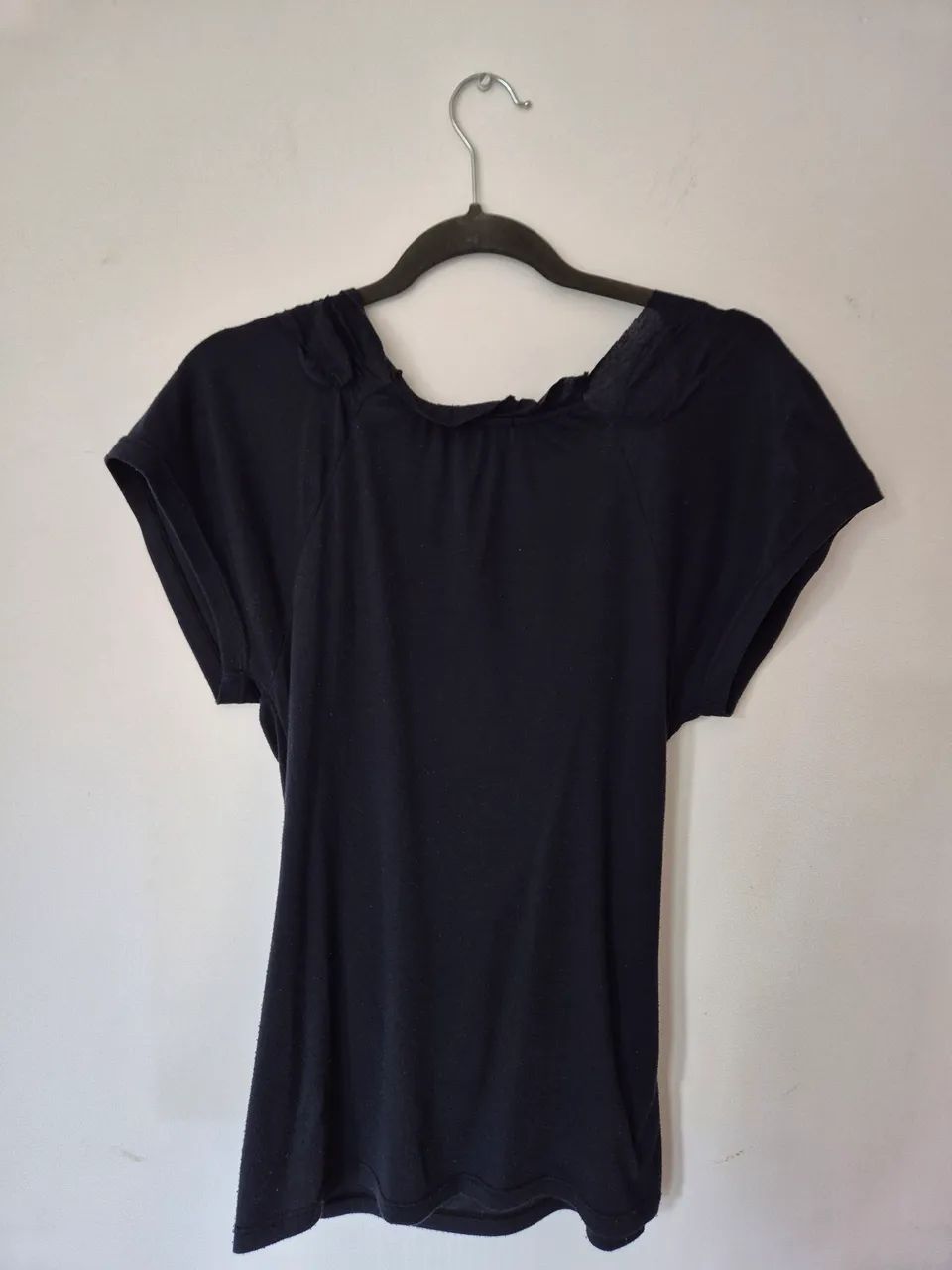 Blusa preta transpassada - Foto 2