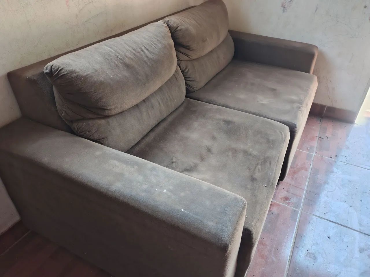 Sofá R$ 250,00 - Foto 2
