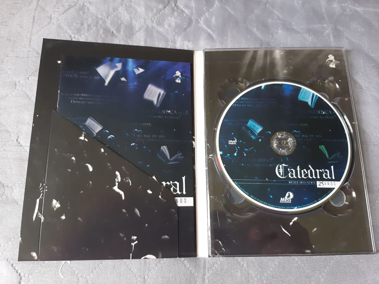 Kit dvd + CDs banda catedral 25 anos original  - Foto 3