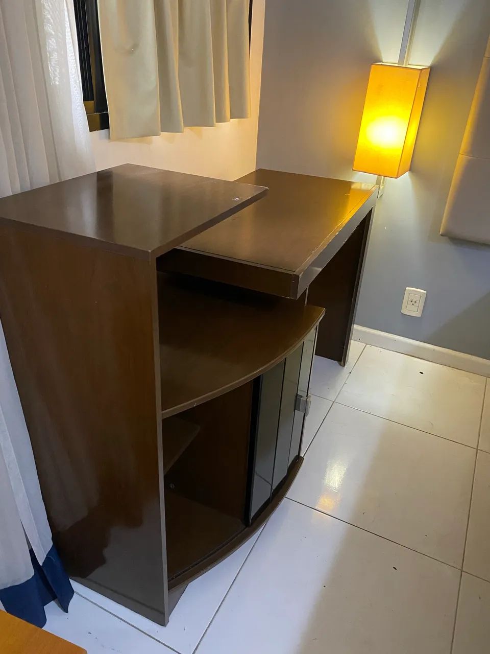 Mesa escritório ou TV - Foto 3