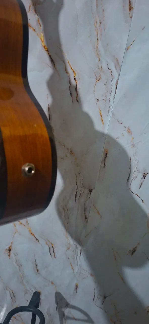 Lindo cavaquinho elétrico  - Foto 3