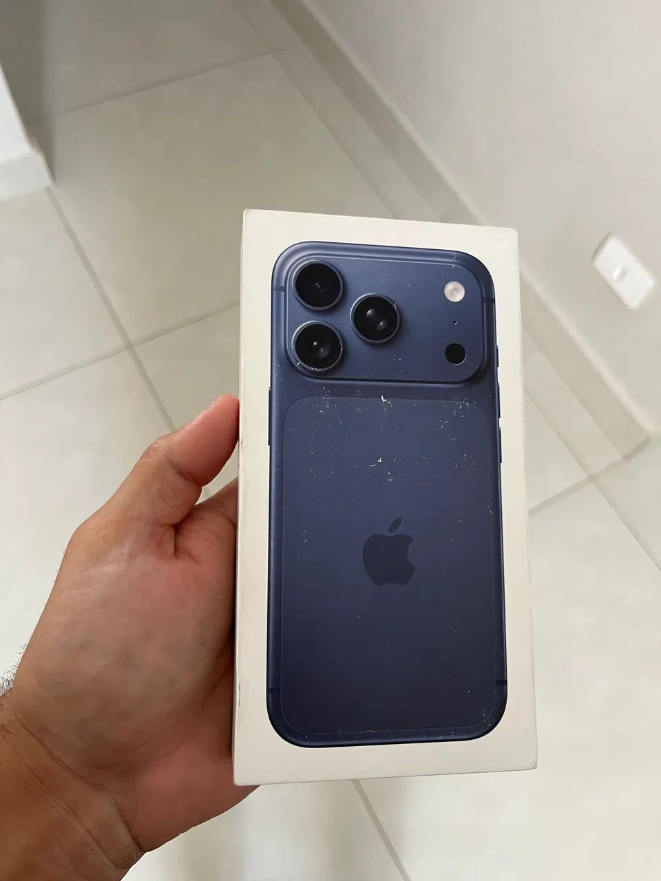 IPHONE 17 PRO 256GB AZUL - LACRADO - Foto 5