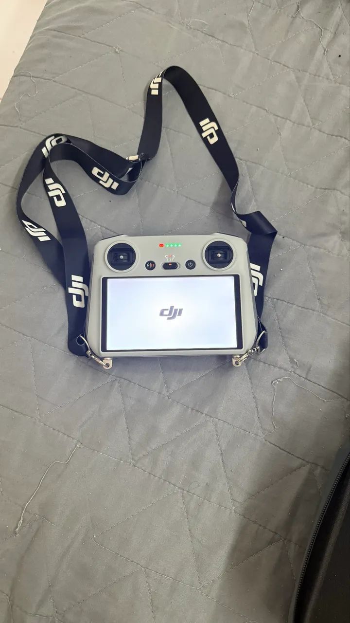 Controle DJI RC 2 com Tela Integrada - Estado de Novo - Foto 3