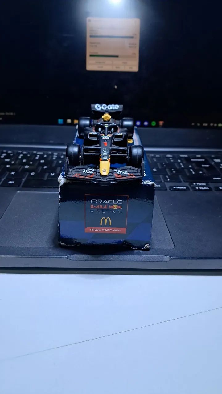 Miniatura Fórmula 1 - Red Bull - Foto 3