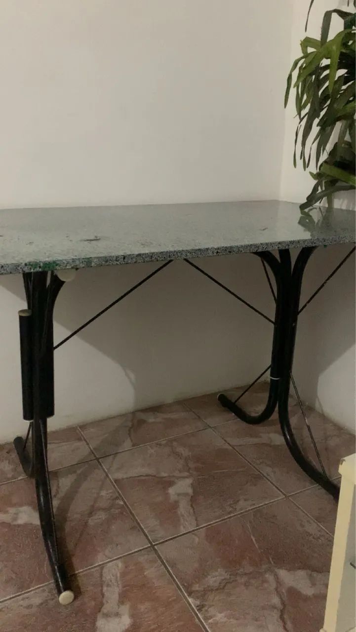 Granite Dining or Kitchen Table466451167068170245