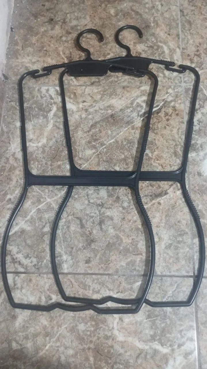 5 cabides silhueta adulto  - Foto 2