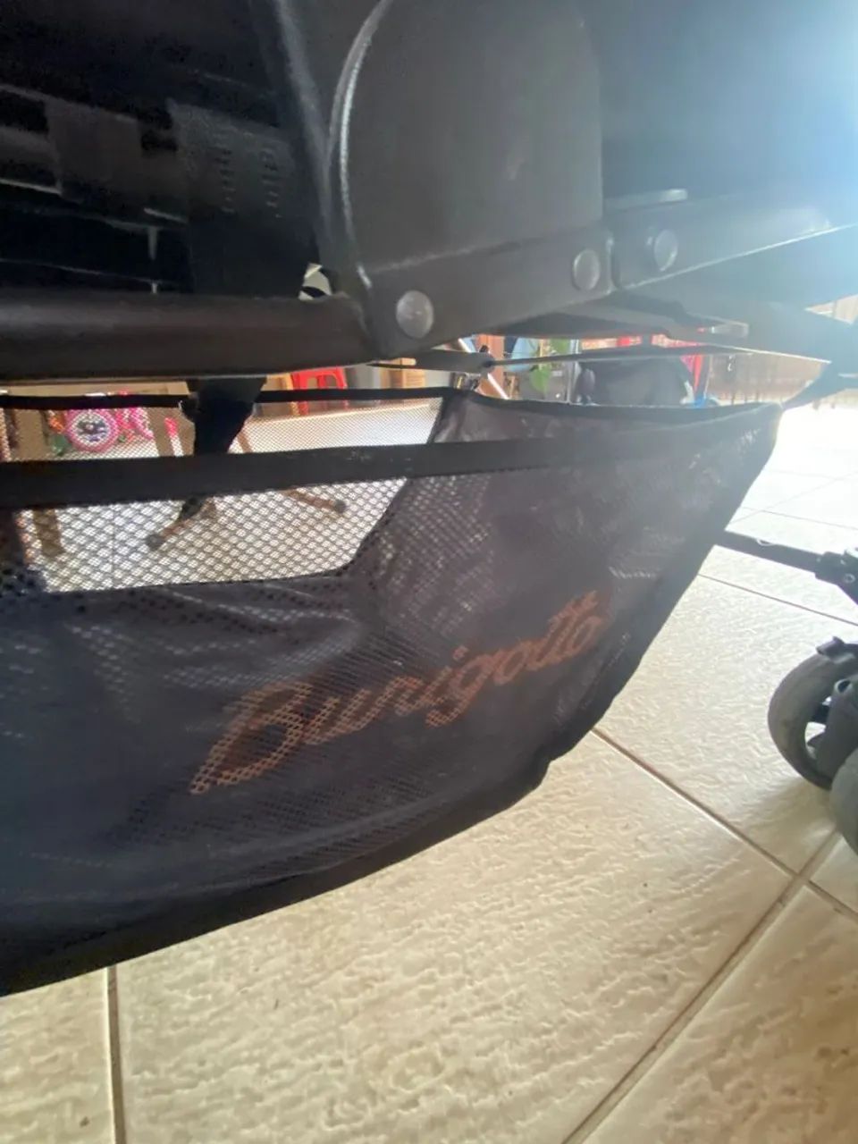 Carrinho + Bebê Conforto Burigotto Rio K <br> <br>Valor: 550,00 - Foto 2