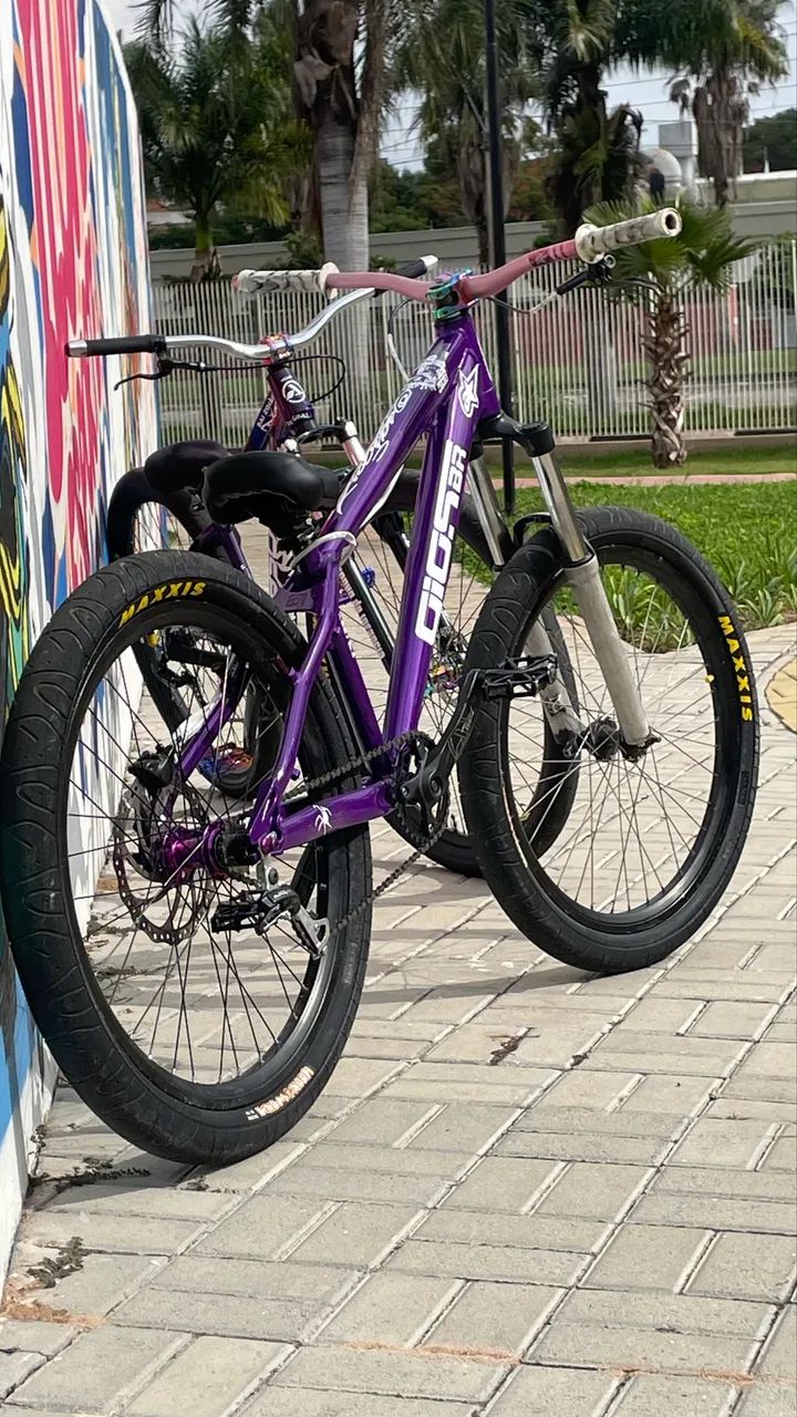 Gios 4trix roxa e branca - Foto 3