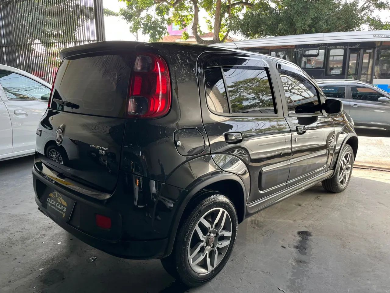 Fiat Uno Sporting 1.4 EVO Fire Flex 8V 4P 2012 - Foto 5