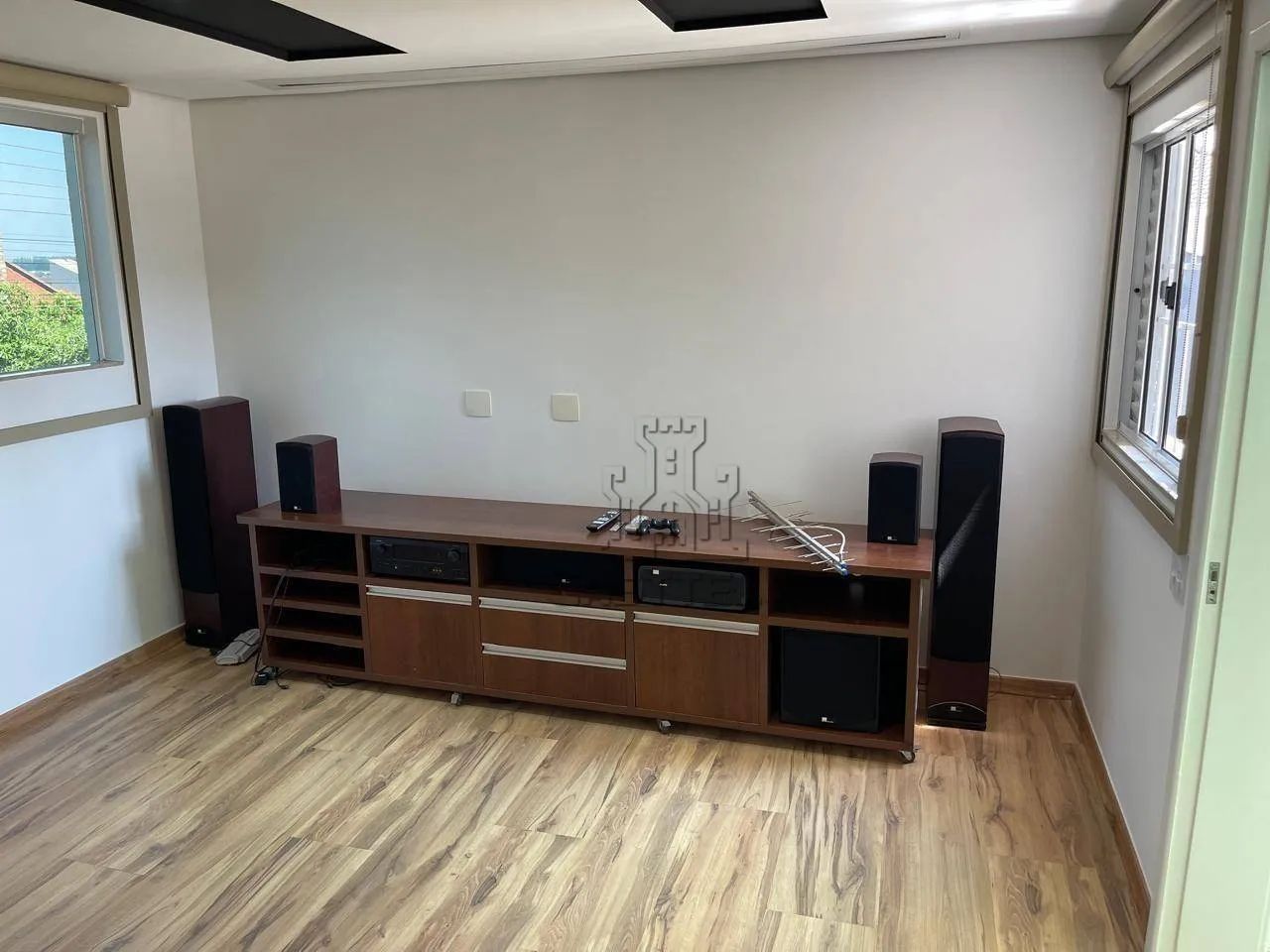 Sobrado com 3 quartos para alugar, 280 m² - Ibiporã/PR - Foto 4
