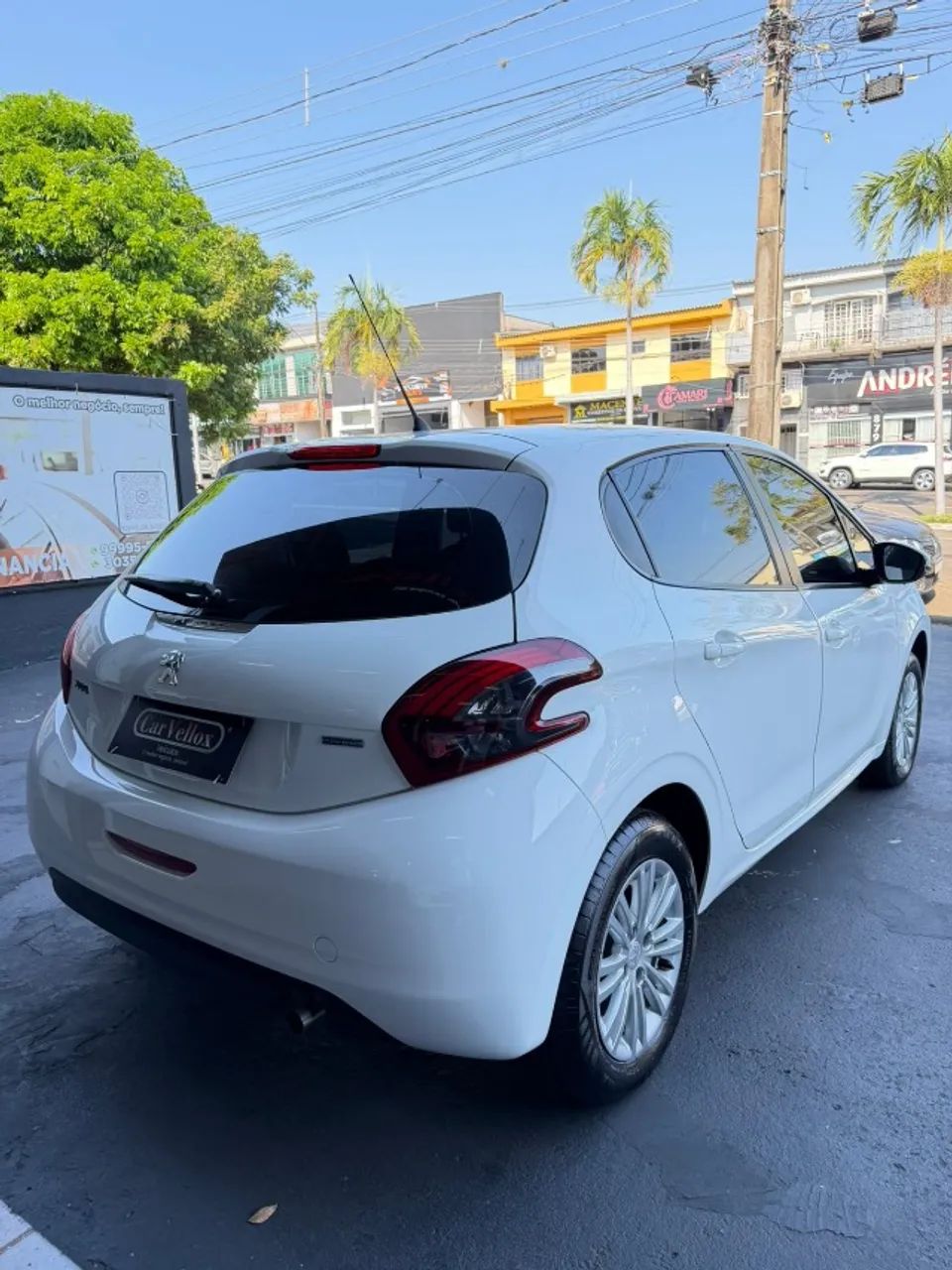 Peugeot 208 Active Pack 1.2 Flex 12V 5P Mec. 2017 - Foto 4