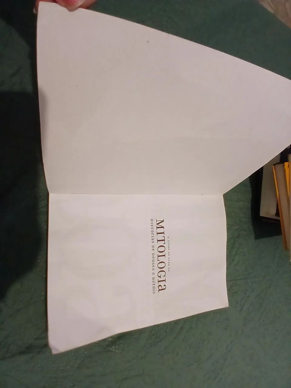 Livro de ouro da mitologia  - Foto 2