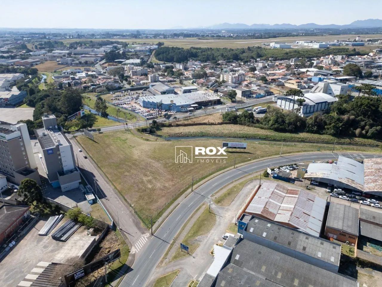 Terreno amplo à venda, 11062 m² por R$ 26.370.000 - Águas Belas - São José dos Pinhais/PR - Foto 3