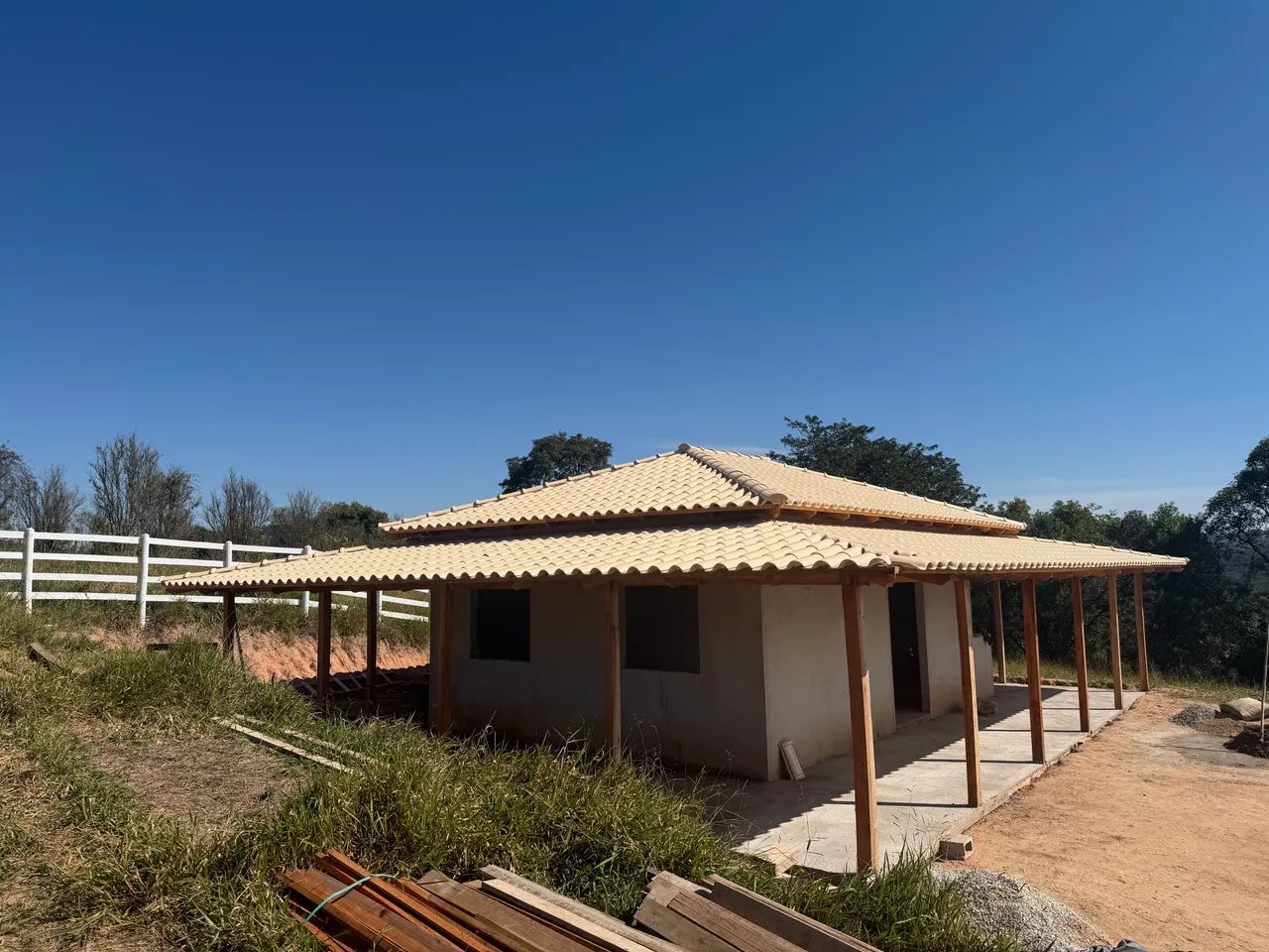 Vendo Sítio 1.000 m2 em Moeda MG