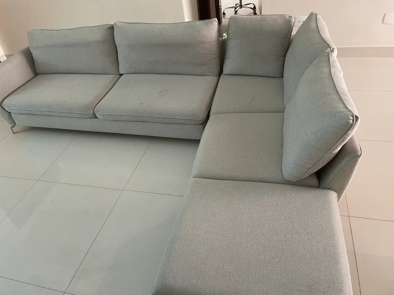 Sofá de canto com divã 5 lugares