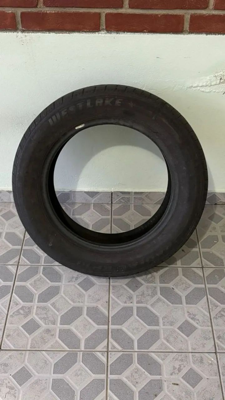 Pneu Westlake 185 /65 /15 Meia vida 